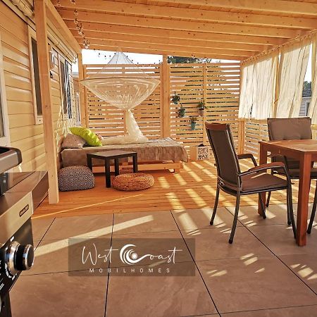 West Coast Mobilhome With Xxl Terrace Тар Экстерьер фото