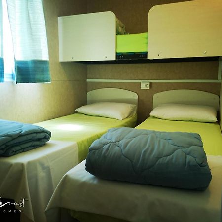 West Coast Mobilhome With Xxl Terrace Тар Номер фото