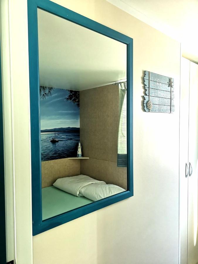 West Coast Mobilhome With Xxl Terrace Тар Экстерьер фото