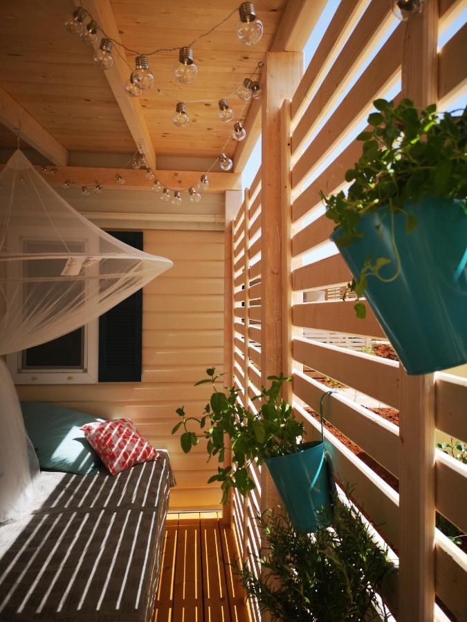 West Coast Mobilhome With Xxl Terrace Тар Экстерьер фото
